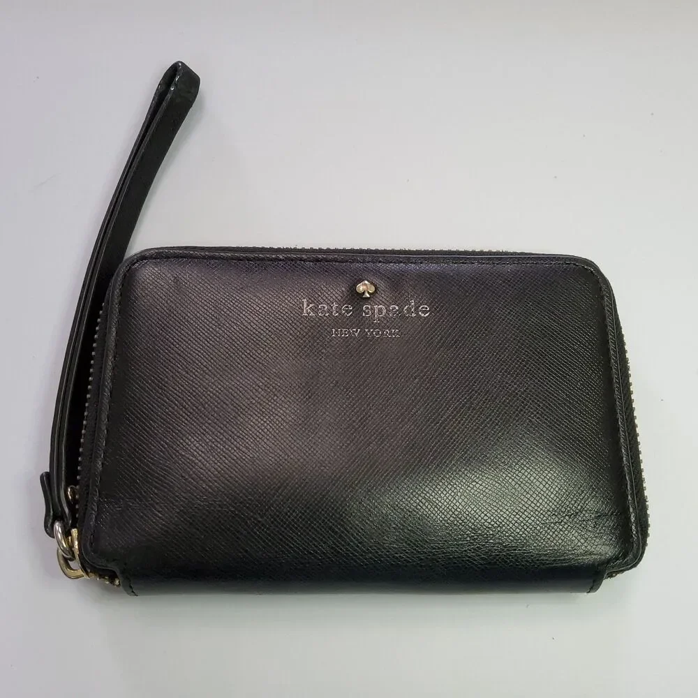 Kate Spade NY Zip Around Medium Wallet DAMAGED